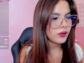 Chaturbate Sex Chat of clara_ward