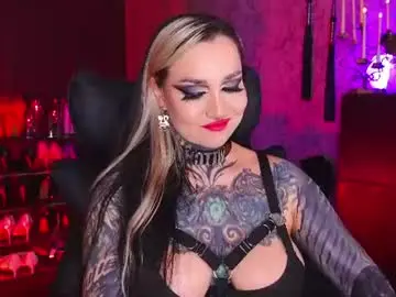 Chaturbate Free Live Porn of mistressdarkstar