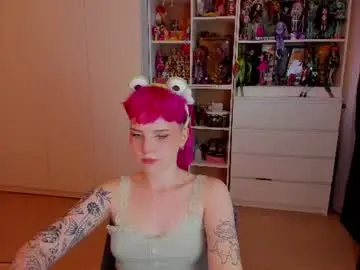 Chaturbate Nude Webcam of school_love