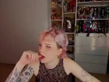 Chaturbate Nude Webcam of school_love