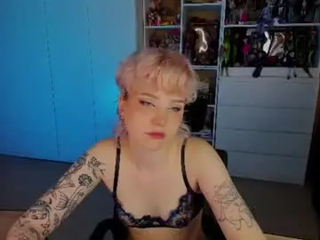 Chaturbate Live Porn of school_love