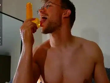 Chaturbate Sex Cam of sweetbubble1