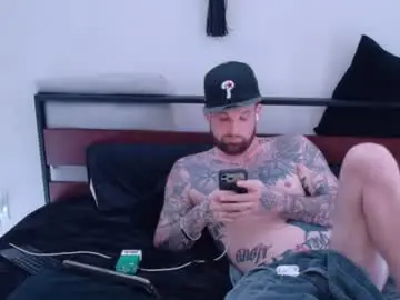 Chaturbate Free Porn Cam of alexxxzander1