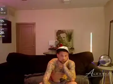 Chaturbate Live Sex Cam of alexxxzander1