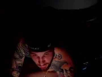 Chaturbate Live Sex Cam of alexxxzander1