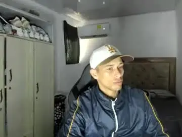 Chaturbate Free Porn Cam of carlossmi01