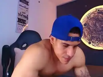 Chaturbate Live Porn of duran_dhikol1