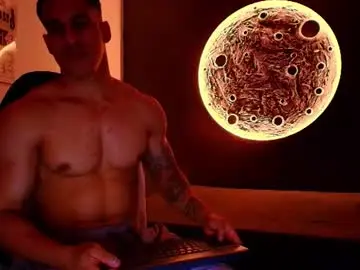 Chaturbate Watch Live Sex Cams of duran_dhikol1