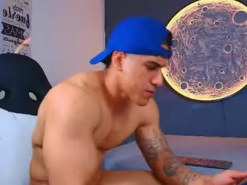 Chaturbate Live Porn of duran_dhikol1