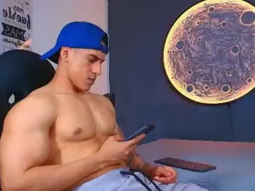 Chaturbate Best live sex cam show of duran_dhikol1