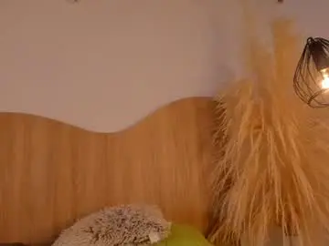 Chaturbate Sex Cam of isabelagomez1