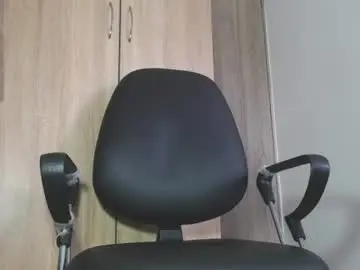 Chaturbate Free Live Porn of leonal_oconer