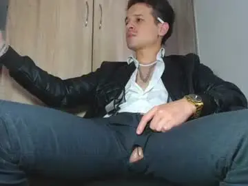 Chaturbate Free Live Porn of leonal_oconer