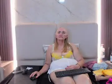Chaturbate Live Sex of queenstarhyl