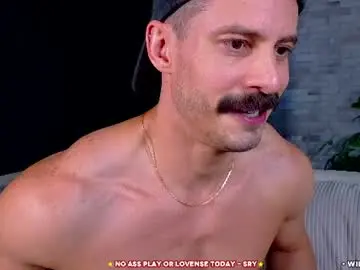 Chaturbate Sex Cam of willyumx
