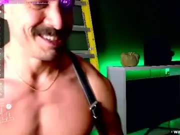 Chaturbate Live Porn of willyumx