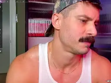 Chaturbate Live Sex Cam of willyumx