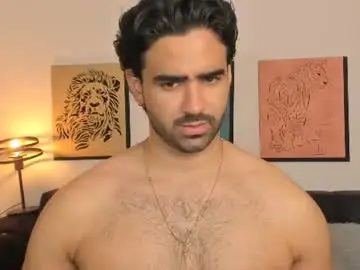 Chaturbate Live Sex Cam of bradleymartin7