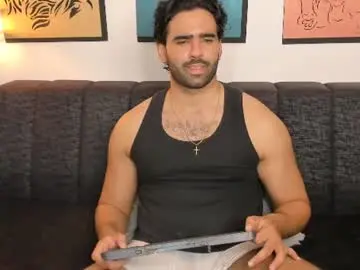 Chaturbate Live Porn of bradleymartin7