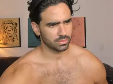 Chaturbate Best live sex cam show of bradleymartin7