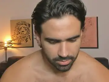 Chaturbate Free Live Porn of bradleymartin7