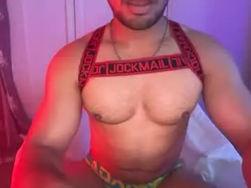 Chaturbate Live Sex Cam of hunk_daddy0101