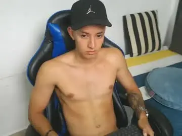 Chaturbate Free Live Porn of jake_shadow14