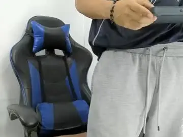 Chaturbate Nude Webcam of jake_shadow14