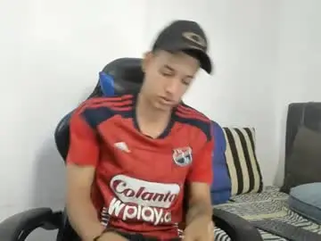 Chaturbate Free Porn Cam of jake_shadow14