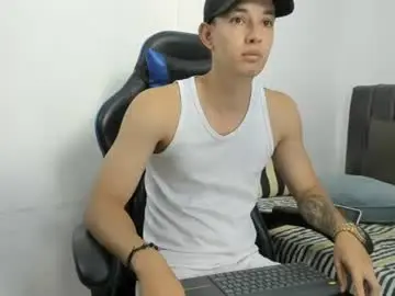 Chaturbate Live Sex of jake_shadow14