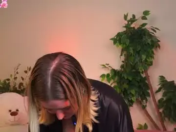 Chaturbate Sex Chat of _b00bss_