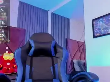 Chaturbate Live Sex Cam of eviiegothell