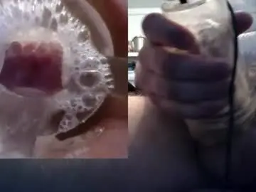 Chaturbate Live Sex of geeky___dick
