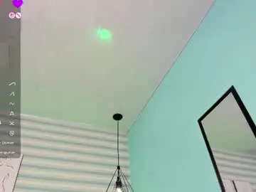 Chaturbate Live Sex Cam of goddess_kianna