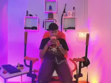 Chaturbate Free Porn Cam of maximoking26