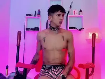 Chaturbate Nude Webcam of maximoking26