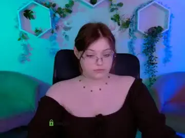 Chaturbate Live Sex Cam of nikol_kitt