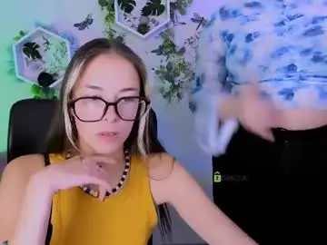 Chaturbate Adult Webcams of nikol_kitt