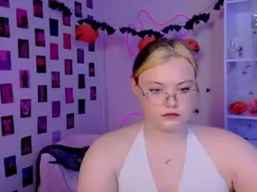 Chaturbate Live Porn of nikol_kitt