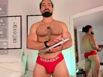 Chaturbate Live Sex of maxstrong01
