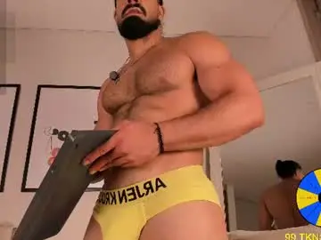 Chaturbate Watch Live Sex Cams of maxstrong01