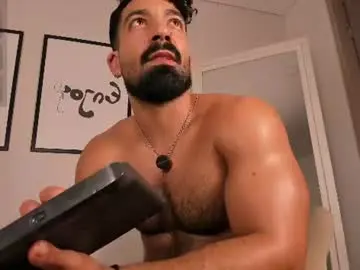 Chaturbate Sex Chat of maxstrong01