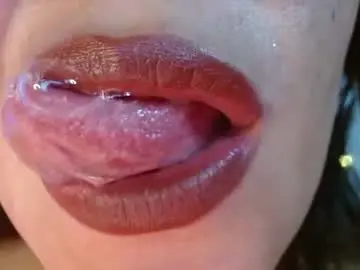 Chaturbate Nude Webcam of miss_evoleth2