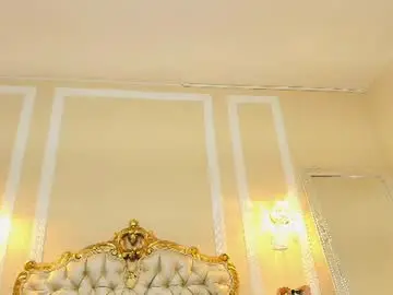 Chaturbate Best live sex cam show of paulinekosh
