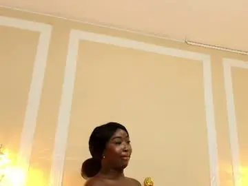Chaturbate Adult Webcams of paulinekosh