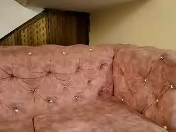 Chaturbate Watch Live Sex Cams of paulinekosh