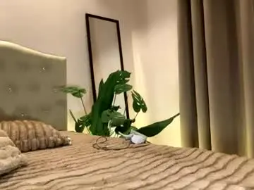 Chaturbate Live Sex Cam of urfavevivian