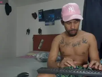 Chaturbate Best Webcam of 69blackwhite