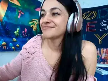 Chaturbate Live Sex Cam of azucenaxxxgp