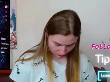 Chaturbate Nude Webcam of elena_maeer